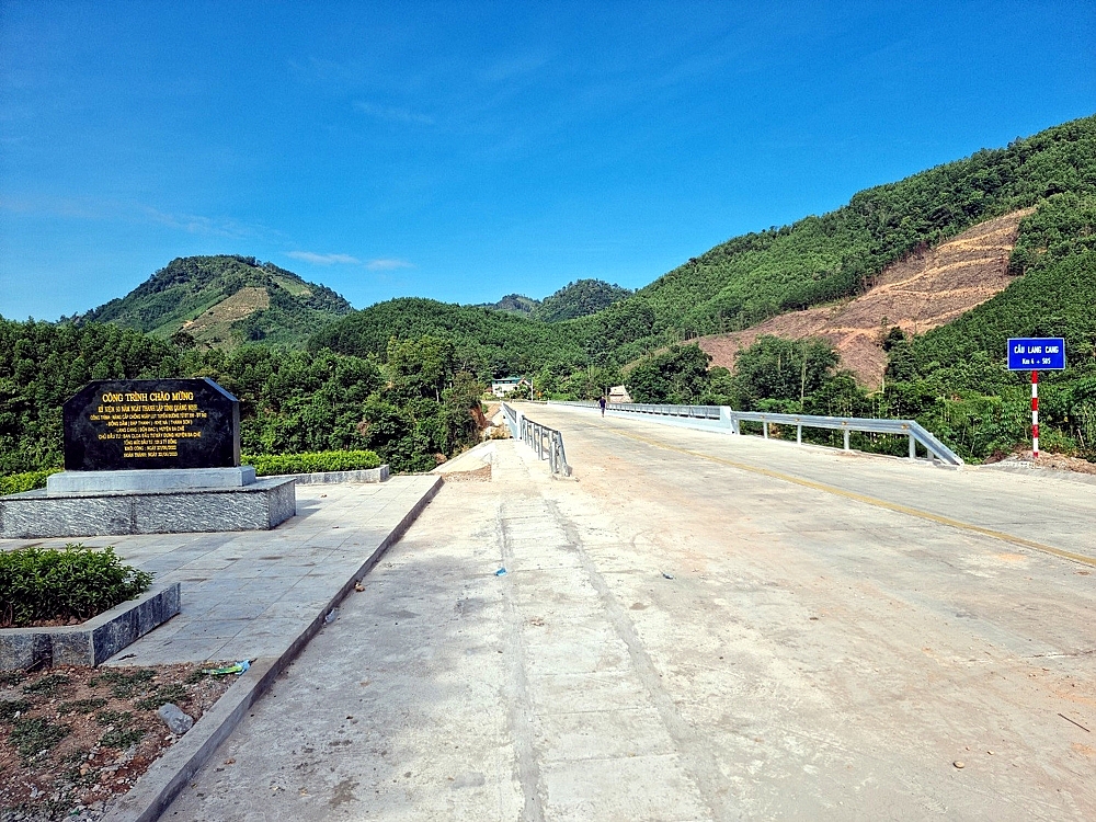 Ba Chẽ (Quảng Ninh): Khánh thành nhiều công trình chào mừng 60 năm ngày thành lập tỉnh