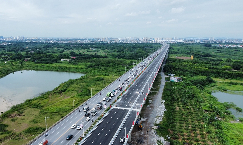 Hà Nội: Đề xuất bổ sung 34 tuyến đường và 5 cầu vượt sông vào quy hoạch