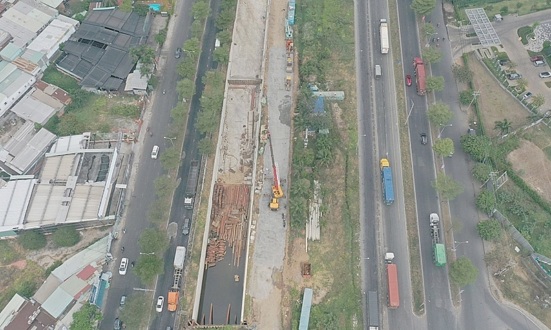 Thành phố Hồ Chí Minh: Dự án hầm chui Nguyễn Văn Linh - Nguyễn Hữu Thọ chậm tiến độ di dời hạ tầng kỹ thuật