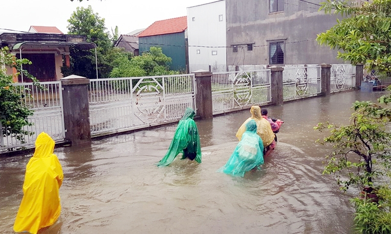 Thừa Thiên - Huế: Hồ thủy điện đồng loạt xả lũ về hạ du