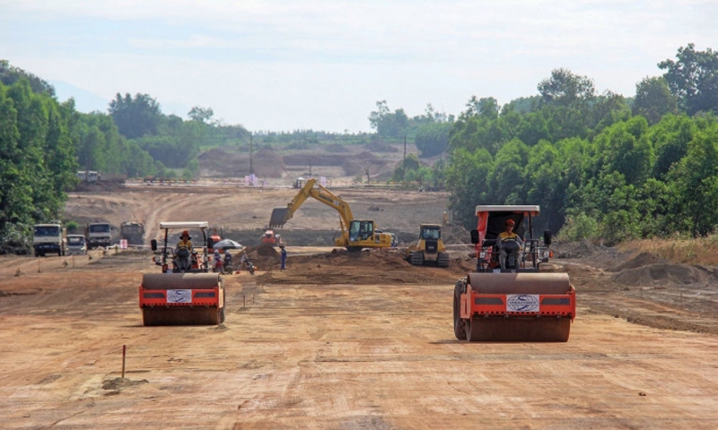 Đề xuất 6 dự án giao thông được áp dụng cơ chế đặc thù về mỏ vật liệu
