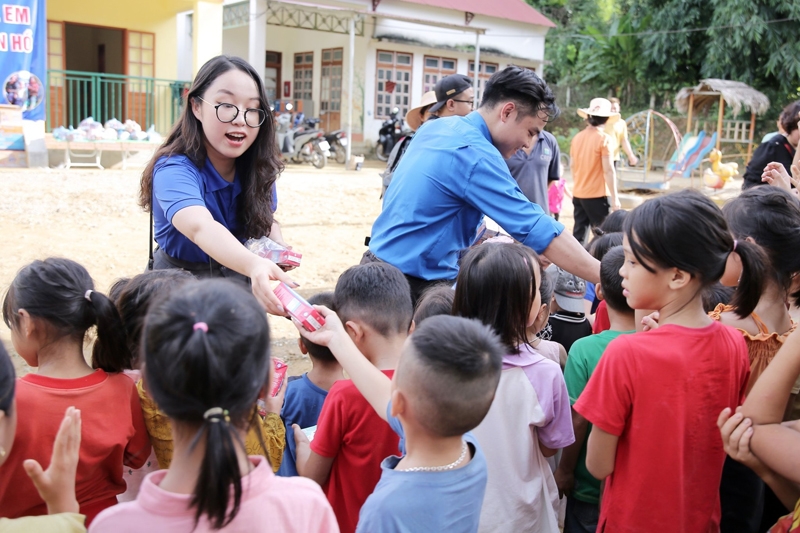 Vinamilk đồng hành cùng dự án Phát triển báo chí Việt Nam, tổ chức nhiều lớp tập huấn cho phóng viên