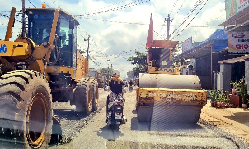 Đắk Lắk: Ô nhiễm môi trường, “loạn” giao thông trên tuyến Tỉnh lộ 9