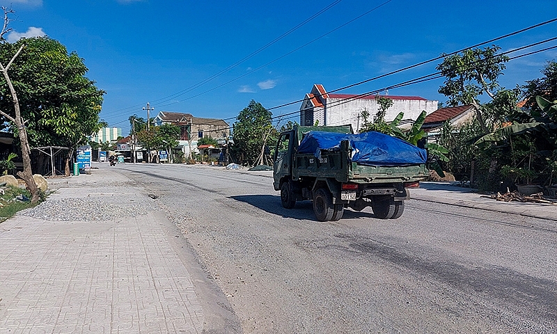 Quảng Nam: Công trình đường ĐH5, huyện Phú Ninh quá hạn vẫn nham nhở, chưa thi công xong