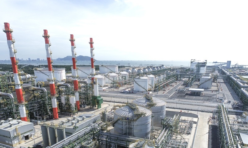 Bà Rịa – Vũng Tàu: Tổ hợp hóa dầu tích hợp đầu tiên tại Việt Nam sẽ chạy thử trong tháng 11/2023