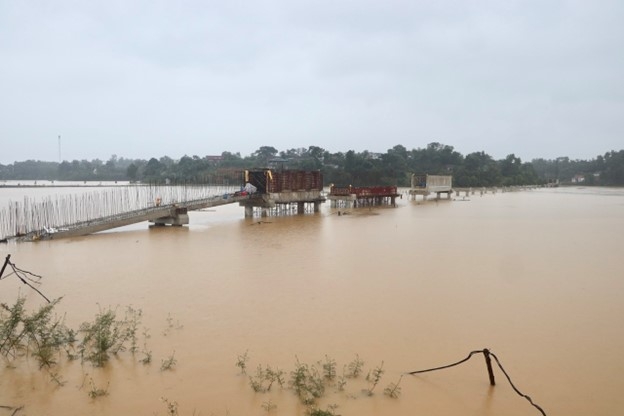 Vũ Quang (Hà Tĩnh): Khẩn trương khắc phục, ứng phó với diễn biến phức tạp của mưa lũ