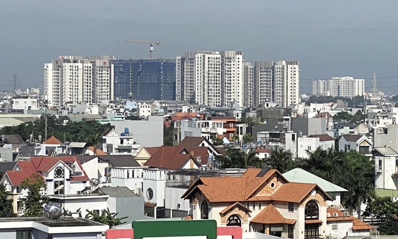 Thành phố Hồ Chí Minh cấp mới gần 16.000 giấy phép xây dựng trong 9 tháng