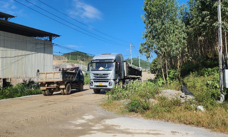 Vĩnh Phúc: Cần xử lý nghiêm tình trạng ô nhiễm môi trường tại mỏ đá Quang Yên
