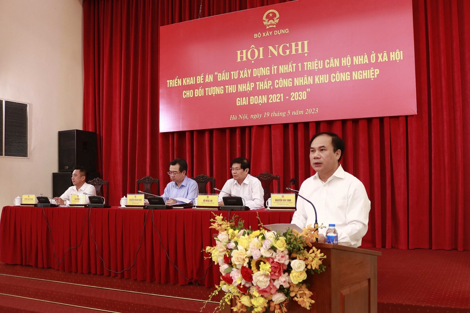 Cử tri tại Hà Nội kiến nghị các vấn đề “nóng” về bất động sản