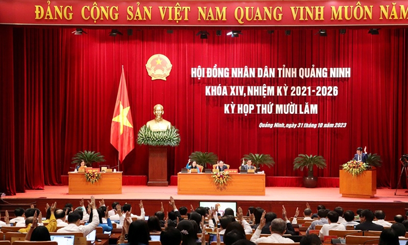 HĐND tỉnh Quảng Ninh họp Kỳ thứ 15 thông qua 12 nghị quyết lớn