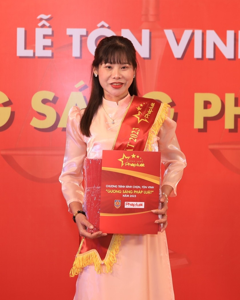 Tôn vinh 50 Gương sáng Pháp luật năm 2023