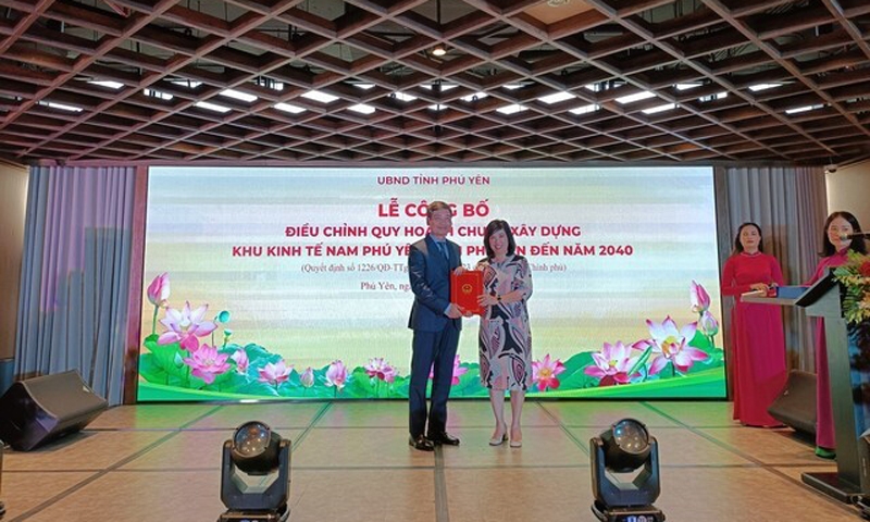 Công bố điều chỉnh Quy hoạch chung xây dựng Khu kinh tế Nam Phú Yên