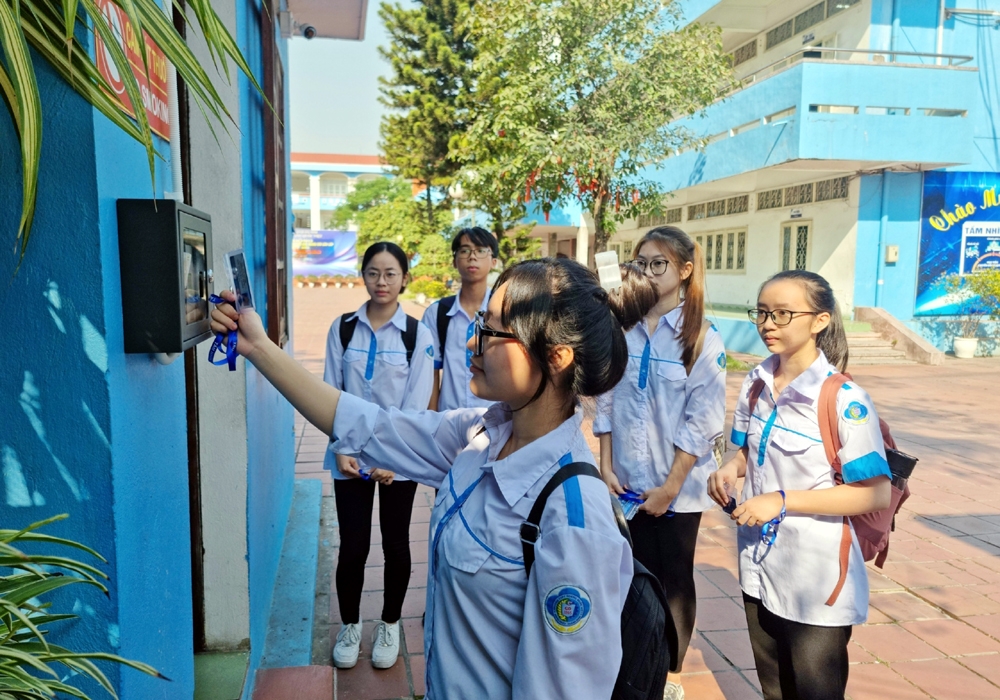 Trường THPT Hoàng Quốc Việt: Tiếng nói chung chuyển đổi số học đường