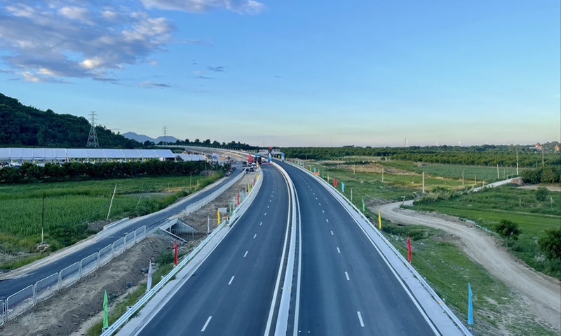 Thành lập Hội đồng thẩm định Báo cáo nghiên cứu khả thi Dự án đường cao tốc Tân Phú - Bảo Lộc