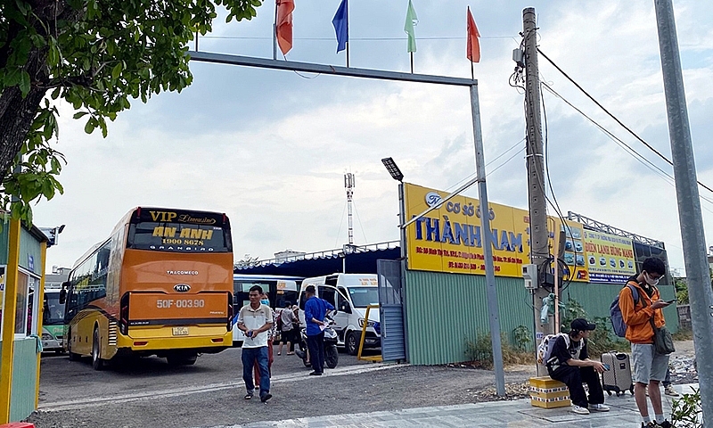Vi phạm xây dựng trên đường Đinh Thị Thi: Thanh tra Sở Xây dựng Thành phố Hồ Chí Minh đã yêu cầu xử lý