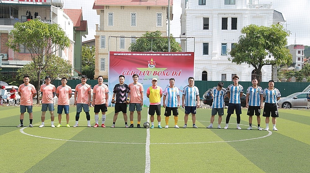 Giao lưu bóng đá giữa Đoàn TN Bộ Xây dựng, Đoàn TN Sở Xây dựng tỉnh Quảng Ninh và Đoàn TN Văn phòng UBND tỉnh Quảng Ninh
