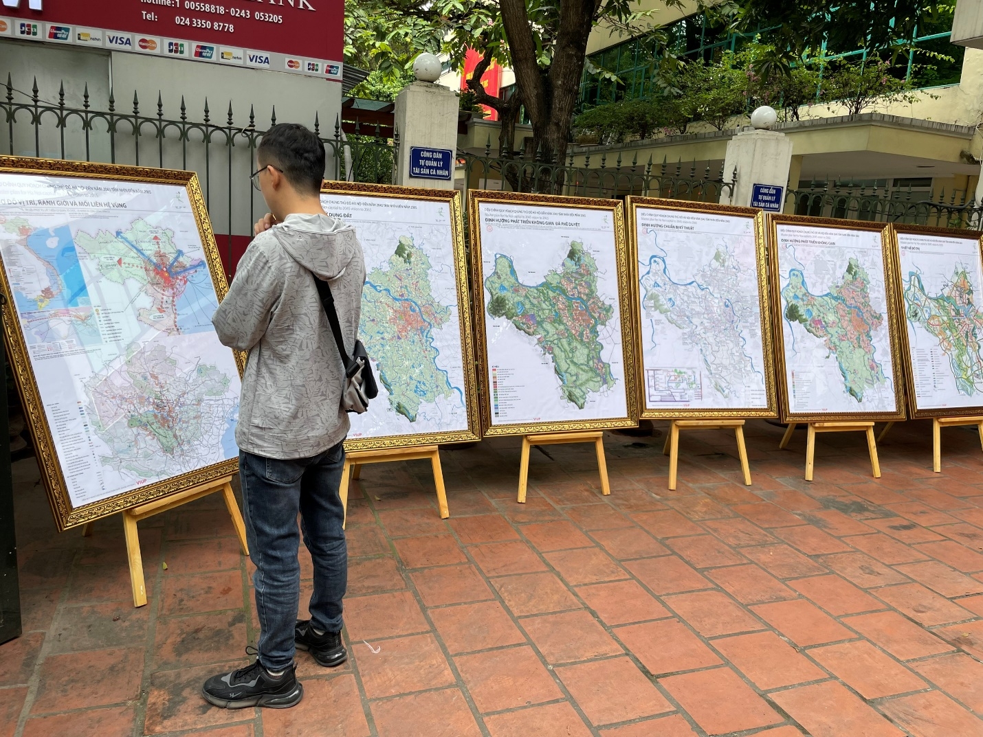 Niêm yết công khai và lấy ý kiến đối với Đồ án điều chỉnh tổng thể Quy hoạch chung xây dựng Thủ đô Hà Nội đến năm 2045 và tầm nhìn đến năm 2065