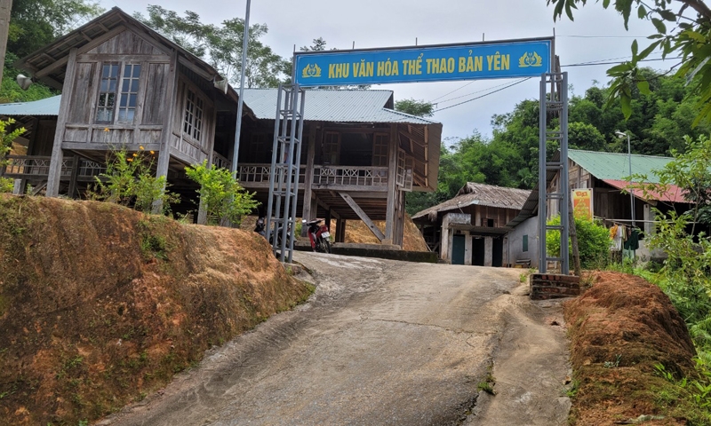 Quan Sơn (Thanh Hóa): Sớm đầu tư nâng cấp tuyến đường xã Mường Mìn