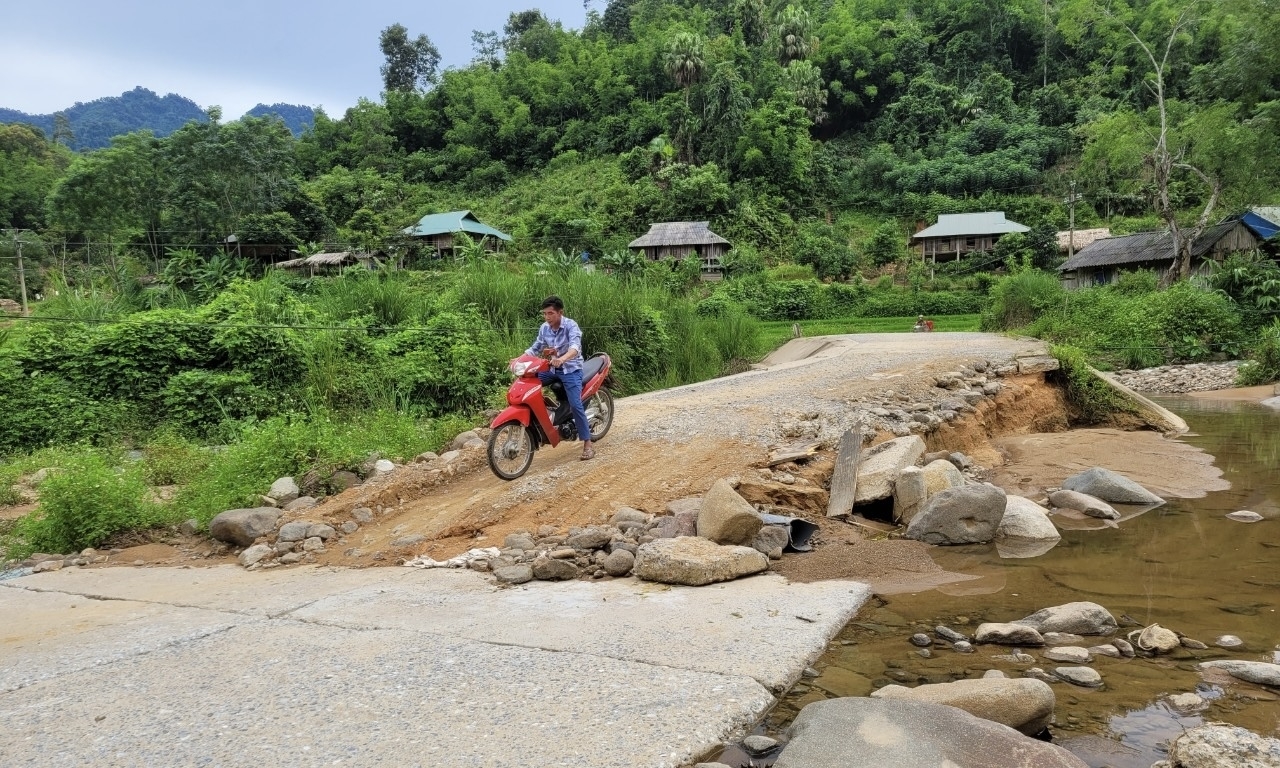 Quan Sơn (Thanh Hóa): Sớm đầu tư nâng cấp tuyến đường xã Mường Mìn