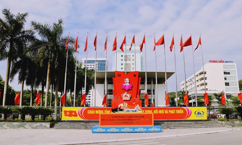 Quảng Ninh: Đột phá cải cách hành chính thu hút đầu tư