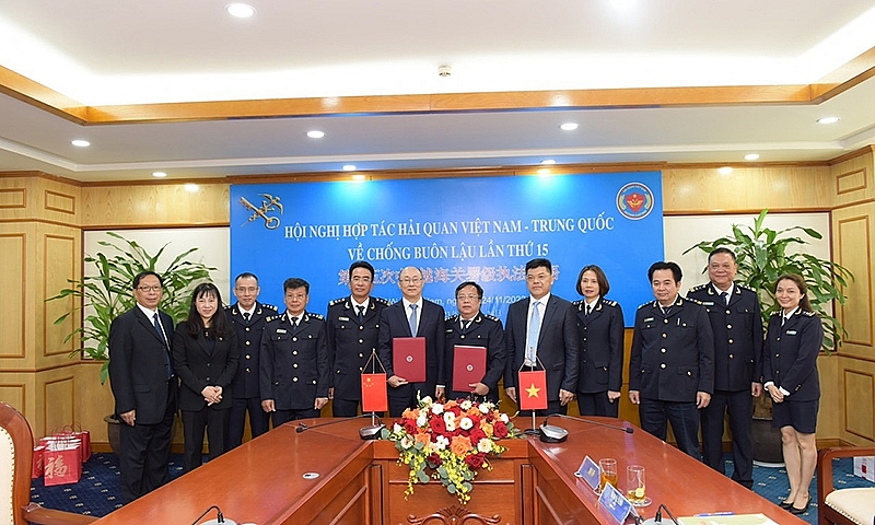 Hải quan Việt Nam và Hải quan Trung quốc hợp tác chống buôn lậu
