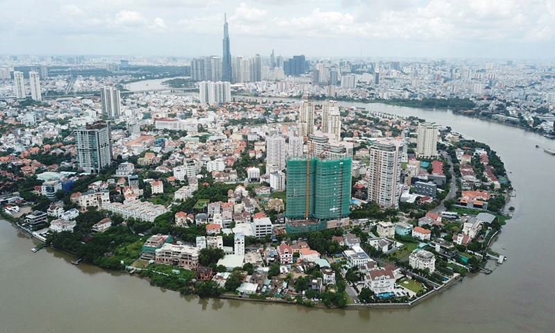 Thành phố Hồ Chí Minh: Hàng loạt công trình biệt thự, nhà hàng xây dựng không phép tại phường Thảo Điền