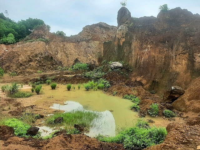 Thanh Hóa: Tiềm ẩn nguy cơ tai nạn tại những mỏ đất đã hết hạn khai thác, nhưng chưa thực hiện đóng cửa mỏ