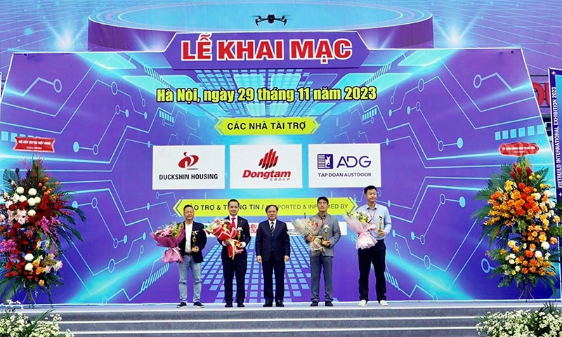 Dongtam Group đoạt giải “Gian hàng đẹp – quy mô - ấn tượng” tại Vietbuild Hà Nội 2023
