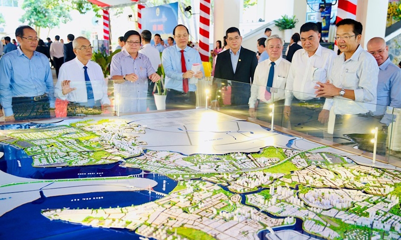 Thành phố Hồ Chí Minh: Huyện Nhà Bè kêu gọi nhà đầu tư, đặt mục tiêu lên thành phố