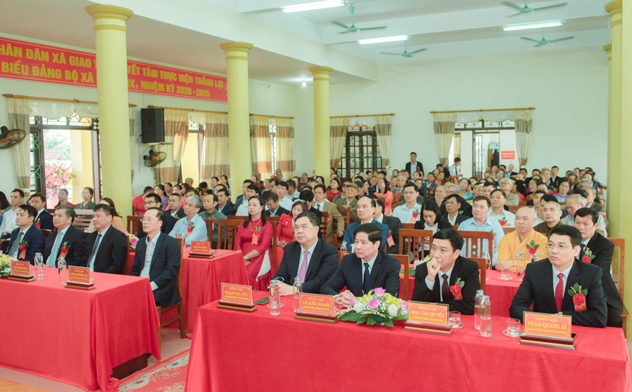 Giao Thủy (Nam Định): Xã Giao Tiến đón bằng công nhận nông thôn mới kiểu mẫu về lĩnh vực sản xuất