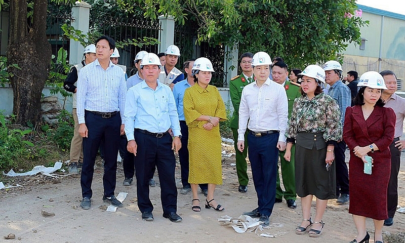 Hồng Bàng (Hải Phòng): Kiểm tra tiến độ Dự án đầu tư xây dựng Công viên cây xanh nút giao Nam Cầu Bính