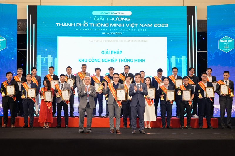 TNTech được vinh danh tại giải thưởng “Thành phố Thông minh Việt Nam” 2023