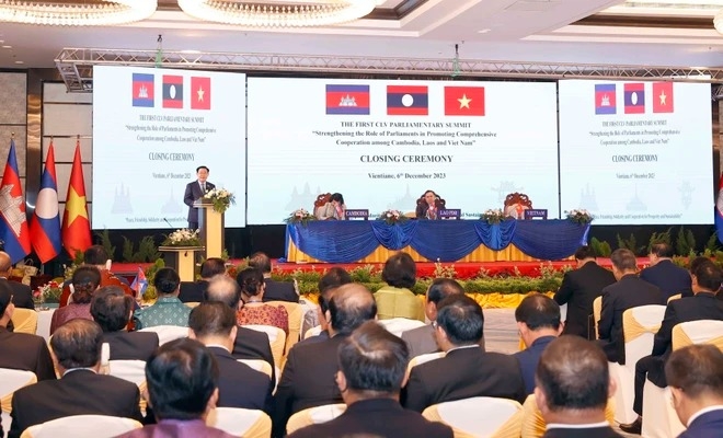 Hội nghị Cấp cao Quốc hội ba nước Campuchia-Lào-Việt Nam thành công tốt đẹp