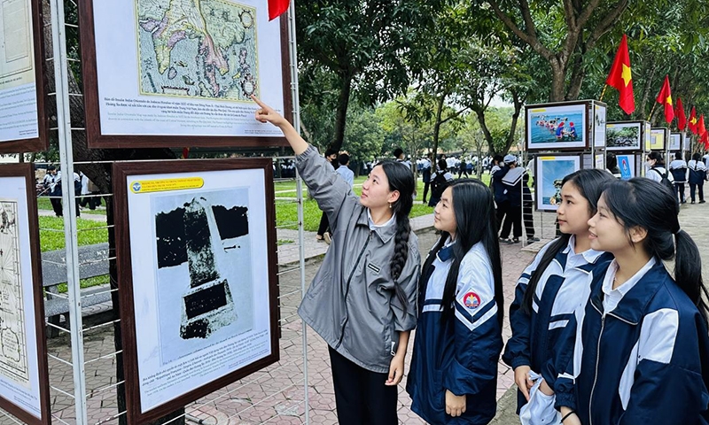 Hà Tĩnh: Tổ chức Triển lãm “Hoàng Sa, Trường Sa của Việt Nam - Những bằng chứng lịch sử và pháp lý”