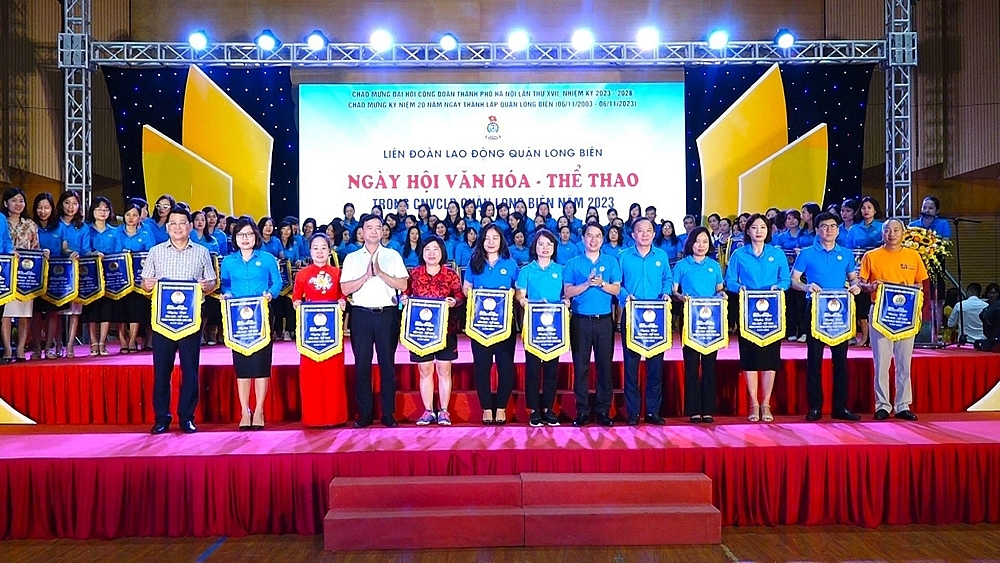 Hà Nội: Liên đoàn Lao động quận Long Biên - 20 năm đồng hành cùng đoàn viên, người lao động