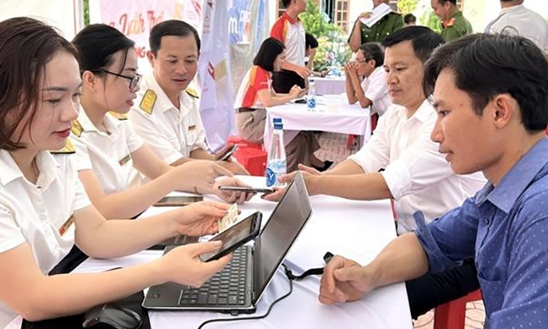 Hà Tĩnh: Thành lập gần 2.000 tổ chuyển đổi số cộng đồng
