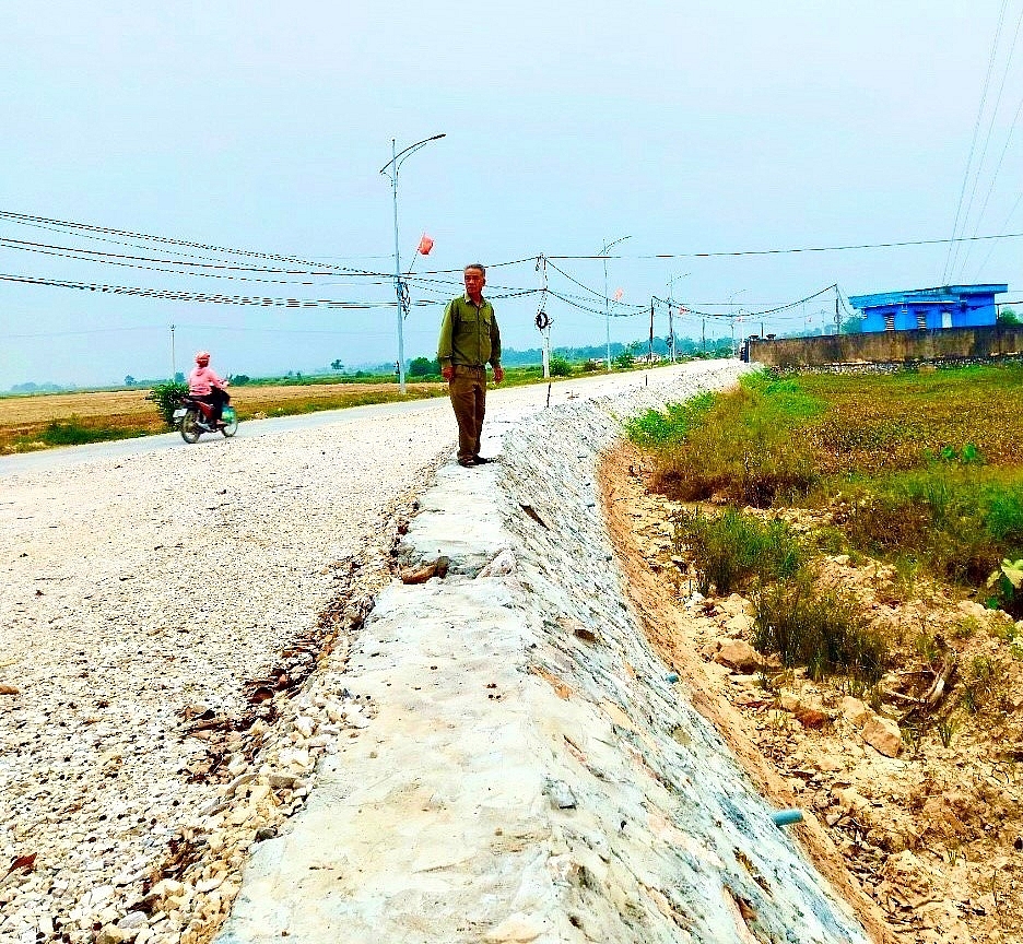 Thanh Liêm (Hà Nam): Phấn đấu về đích Dự án cải tạo đường trục xã Liêm Túc, đảm bảo mục tiêu nông thôn mới nâng cao