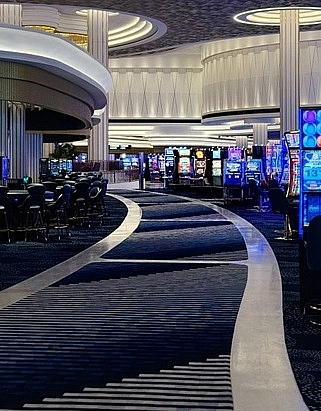 Khu nghỉ dưỡng xa hoa tại Las Vegas khánh thành sau 12 năm 'đắp chiếu'