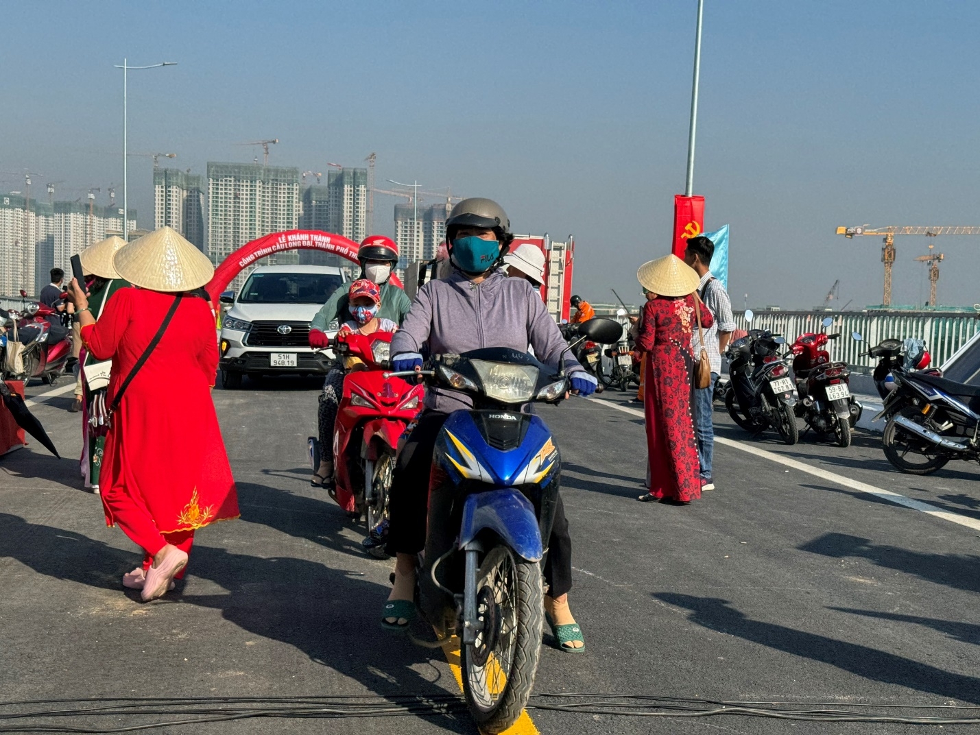 Thành phố Hồ Chí Minh: Cầu Long Đại về đích sau 6 năm xây dựng
