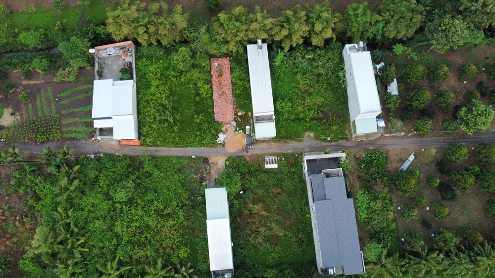 Đồng Nai: Hàng loạt căn nhà xây dựng trái phép trên một thửa đất nông nghiệp