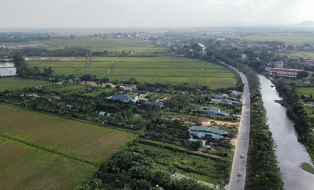 Chương Mỹ (Hà Nội): Cần xử lý hàng loạt công trình xây dựng trái phép trên đất nông nghiệp tại xã Quảng Bị