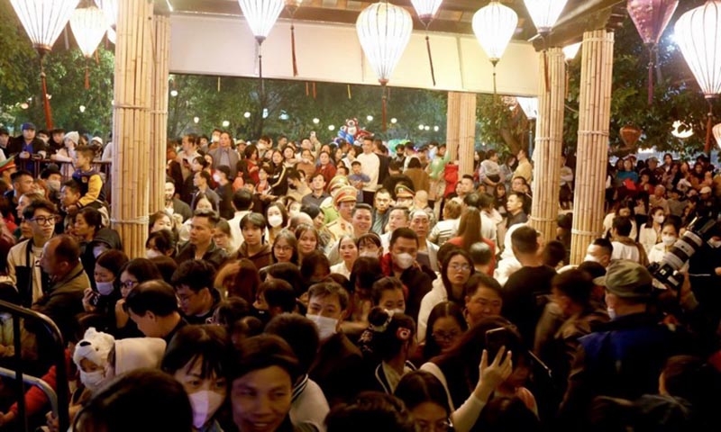 Ninh Bình: Toàn tỉnh đón trên 312 nghìn lượt khách dịp Tết Dương lịch