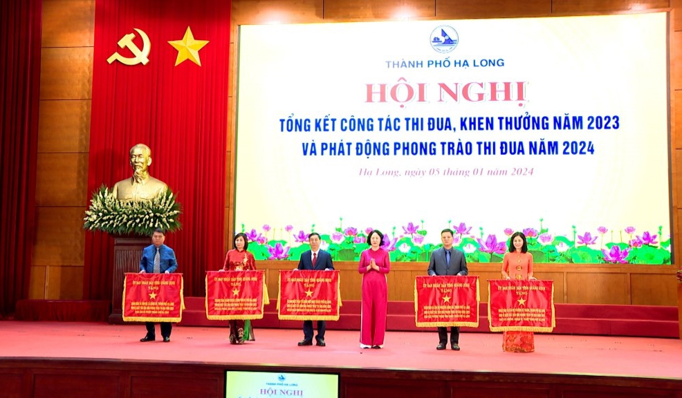 Hạ Long (Quảng Ninh): Phát động phong trào thi đua năm 2024
