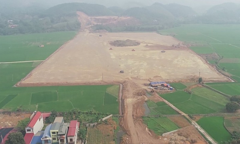 Chủ tịch tỉnh Thái Nguyên tiếp tục chấn chỉnh khai thác đất san lấp trên địa bàn