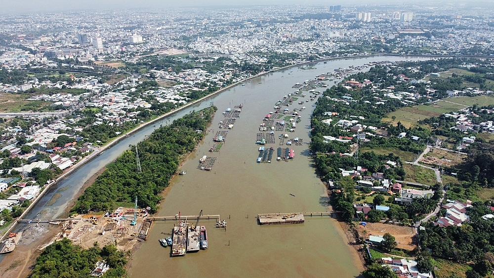 Phát triển Biên Hòa theo hướng đô thị dịch vụ và công nghiệp