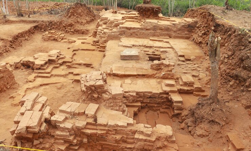Bình Định: Tiếp tục khai quật phế tích cổ tháp Đại Hữu