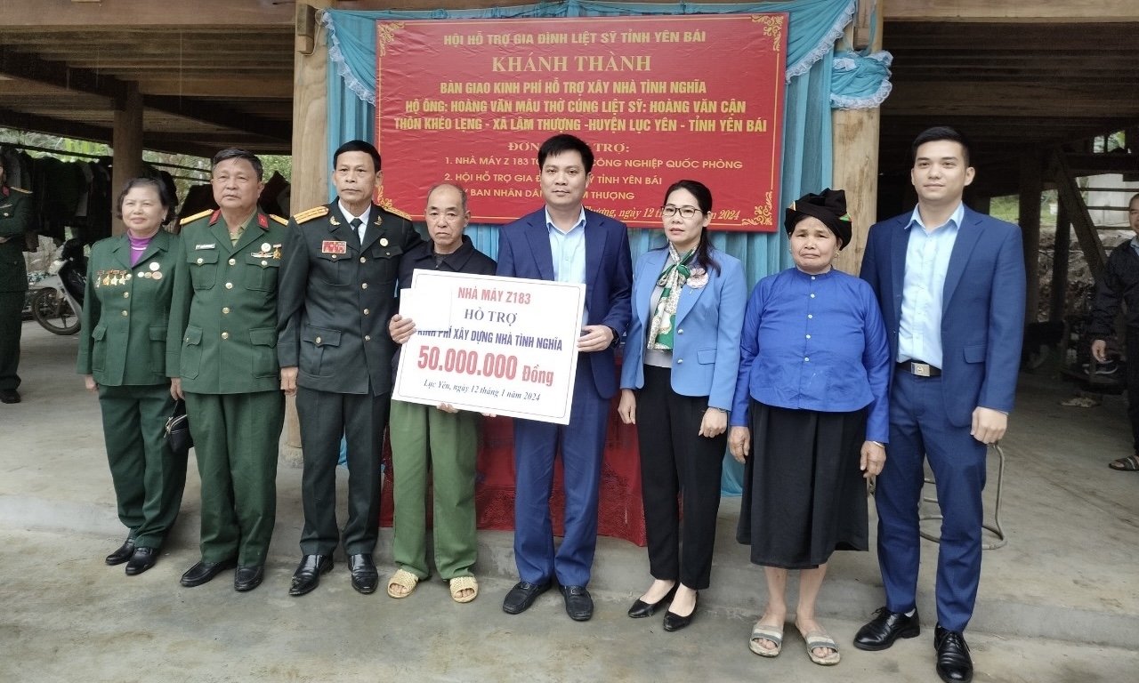 Yên Bái: Nhà máy Z183 khánh thành, bàn giao, trao tiền hỗ trợ 2 nhà tình nghĩa tại huyện Lục Yên