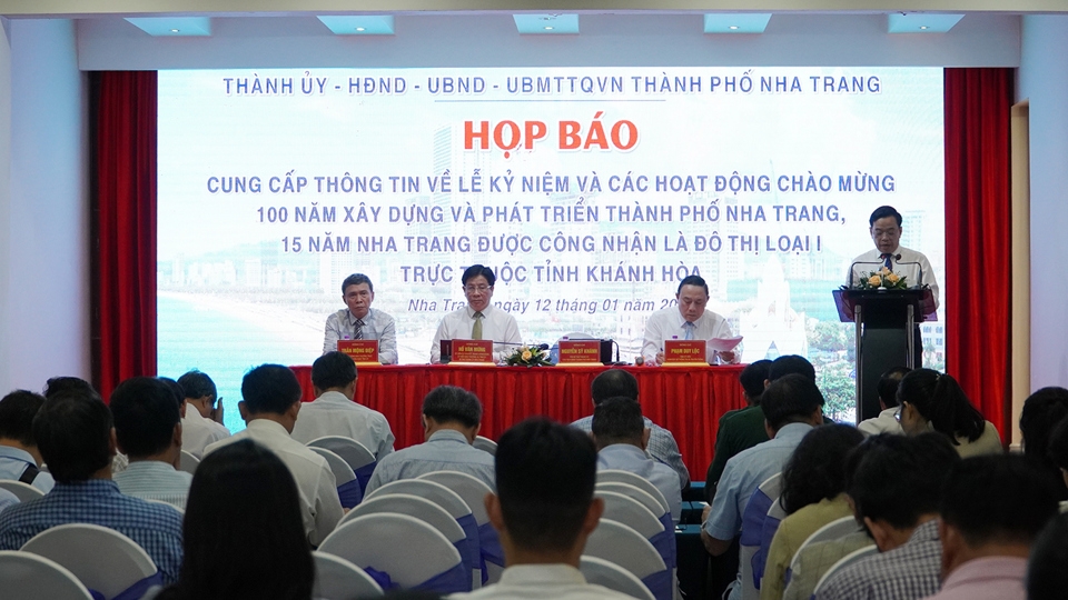 Công bố loạt sự kiện kỷ niệm 100 năm thành lập và phát triển thành phố Nha Trang