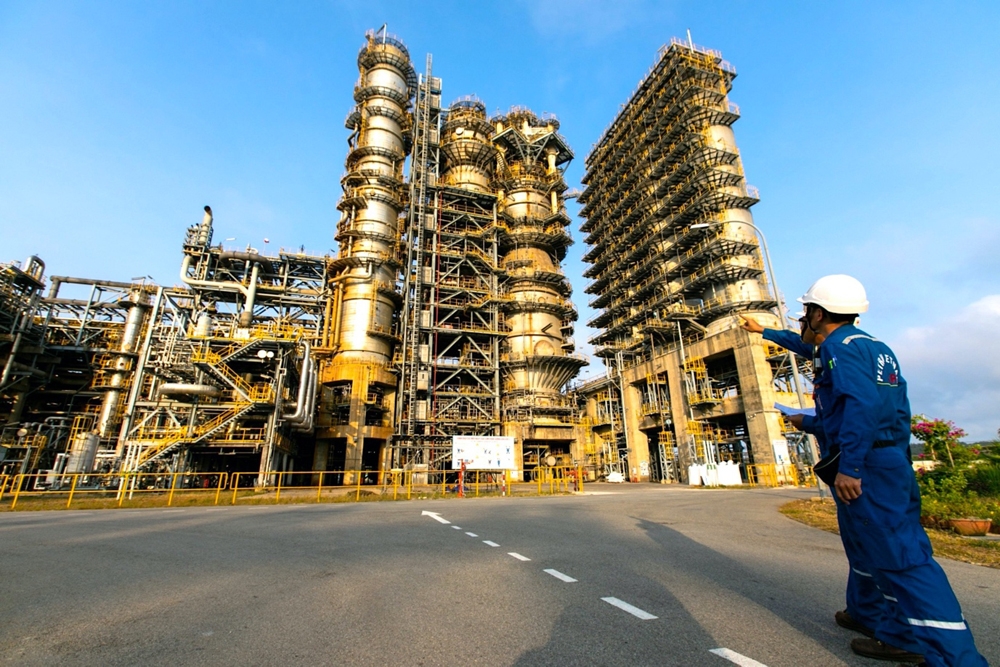 Nhà máy lọc dầu Dung Quất chế biến 100 triệu tấn dầu thô