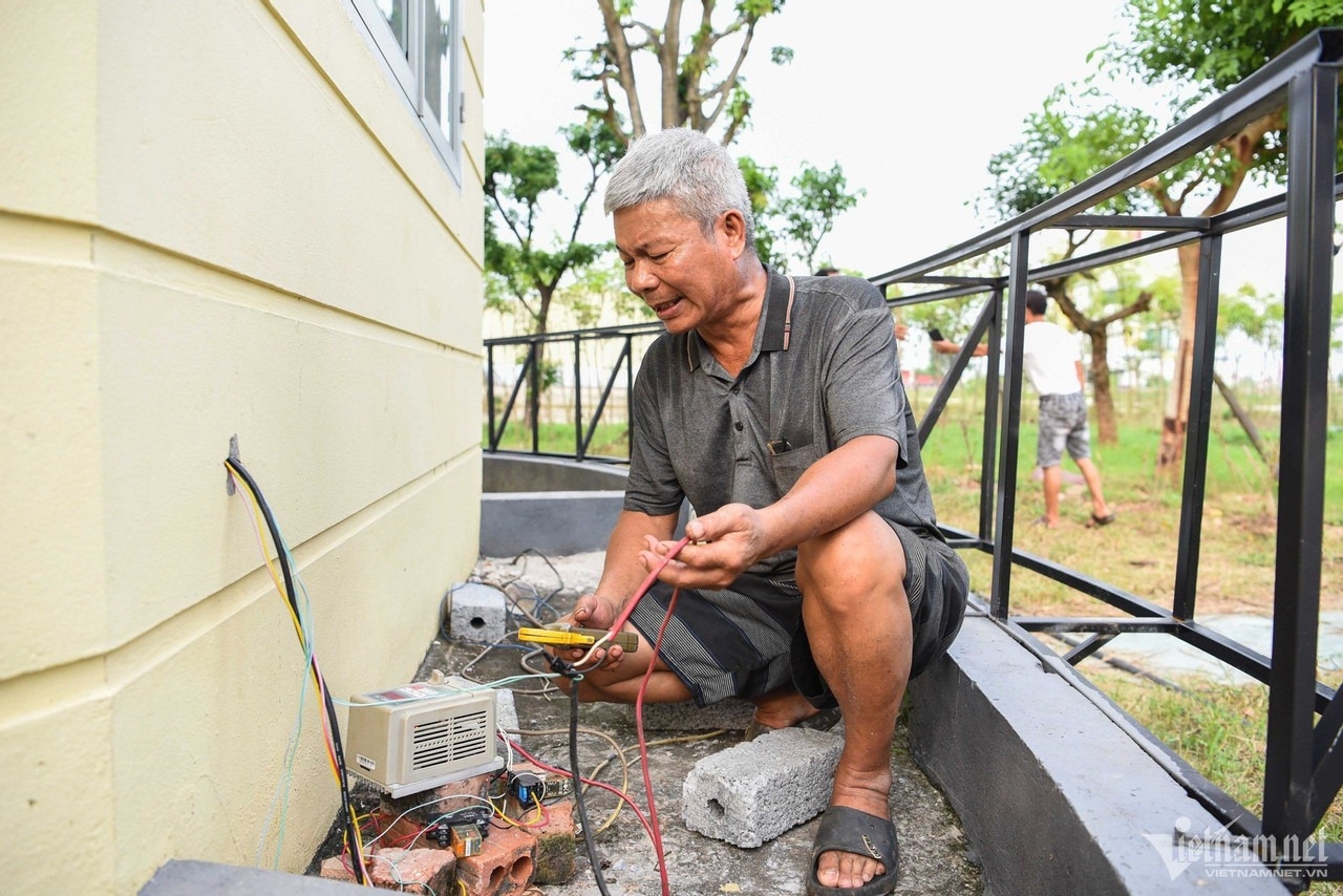 Ngôi nhà có một không hai của bác thợ 70 tuổi ở Bắc Giang, bao người tìm đến xem